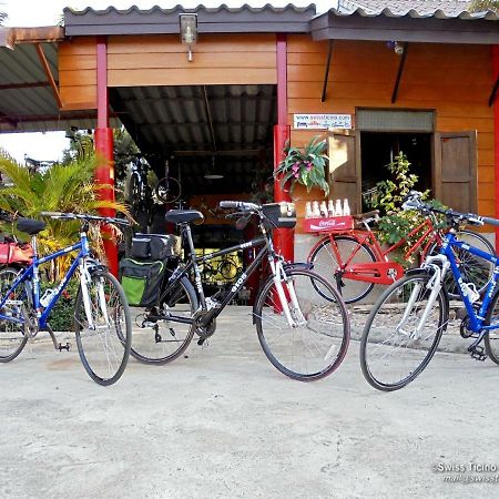Swiss Ticino Guesthouse & Restaurant แม่วาง ภายนอก รูปภาพ