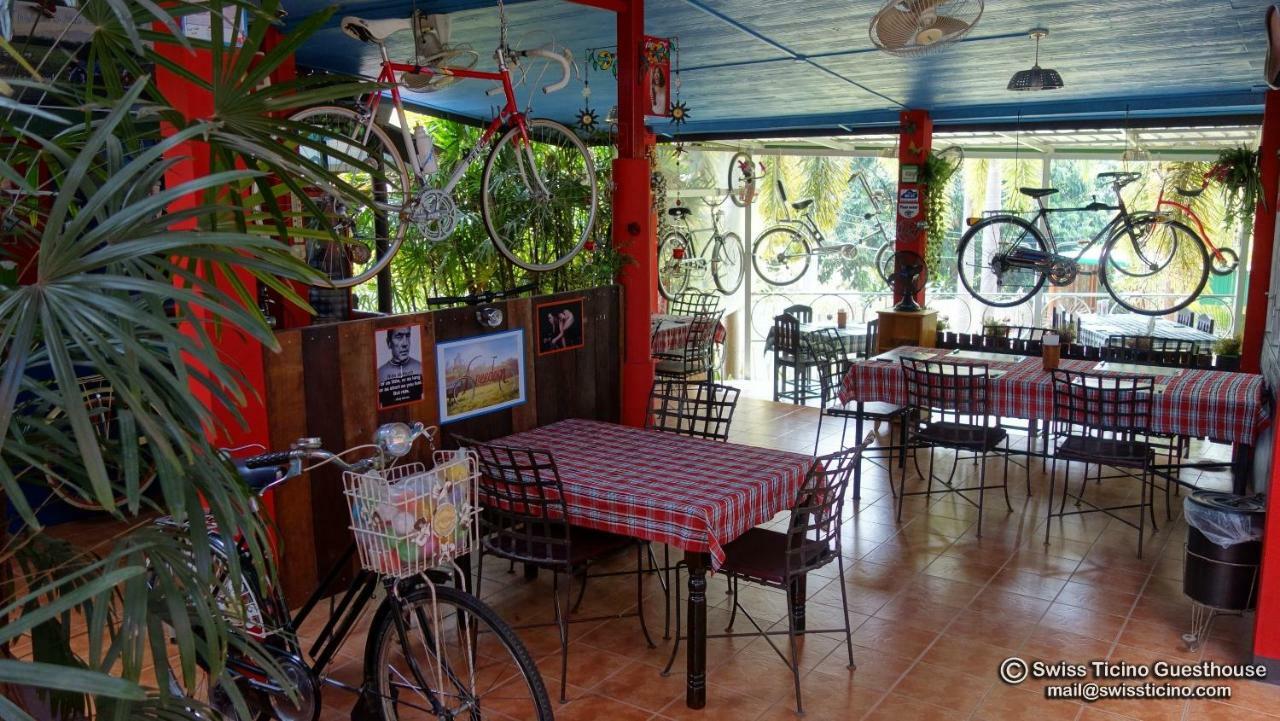Swiss Ticino Guesthouse & Restaurant แม่วาง ภายนอก รูปภาพ
